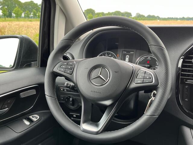 Mercedes-Benz VITO eVito Bestelwagen 66 kWh L3 | Navigatie | Airco | Bluetooth | Stoelverwarming