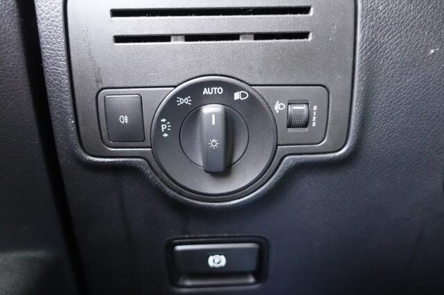 Mercedes-Benz VITO 111 CDI LANG L3 Zwart