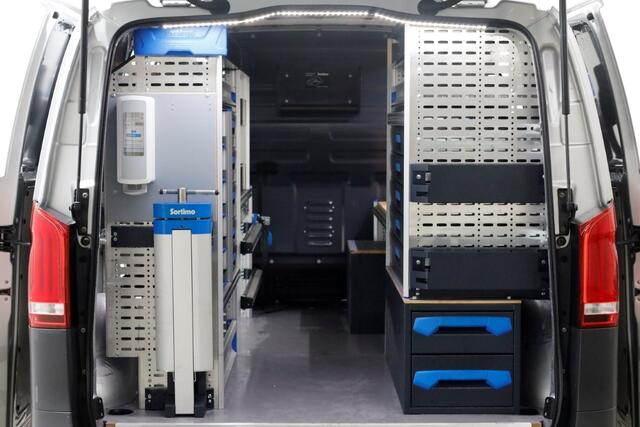 Mercedes-Benz VITO 114 CDI 136pk Compact 9G Automaat 2x Schuifdeur/LED/Camera/Navi/Inrichting 07-2022