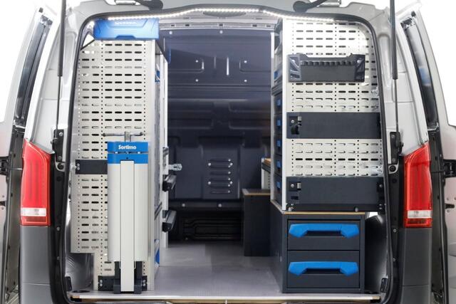 Mercedes-Benz VITO 114 CDI 136pk Compact 9G Automaat 2x Schuifdeur/LED/Camera/Inrichting 05-2022