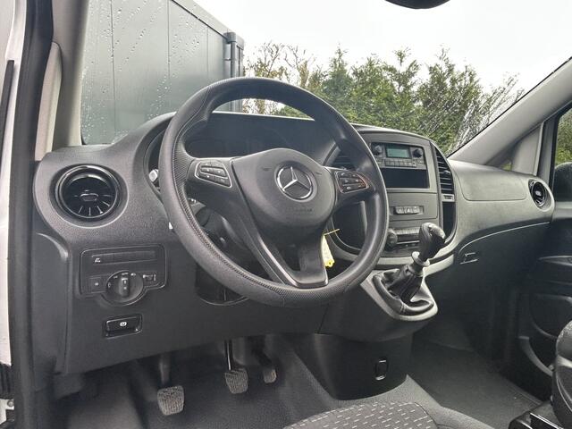 Mercedes-Benz VITO 110 CDI 102 PK RWD / L2H1 / 1e EIG. / 47.247 KM !! / TREKHAAK / ECC AIRCO / CRUISE / BLUETOOTH / PDC