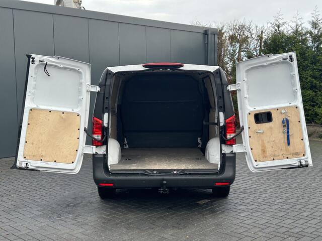 Mercedes-Benz VITO 110 CDI 102 PK RWD / L2H1 / 1e EIG. / 47.247 KM !! / TREKHAAK / ECC AIRCO / CRUISE / BLUETOOTH / PDC