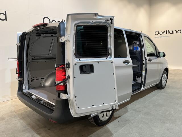 Mercedes-Benz VITO 116 CDI Lang Automaat / Euro 6 / Airco / Cruise Control / Camera / CarPlay / Navigatie / 3-Zits / 1.000 KM !! Z.G.A.N. !!