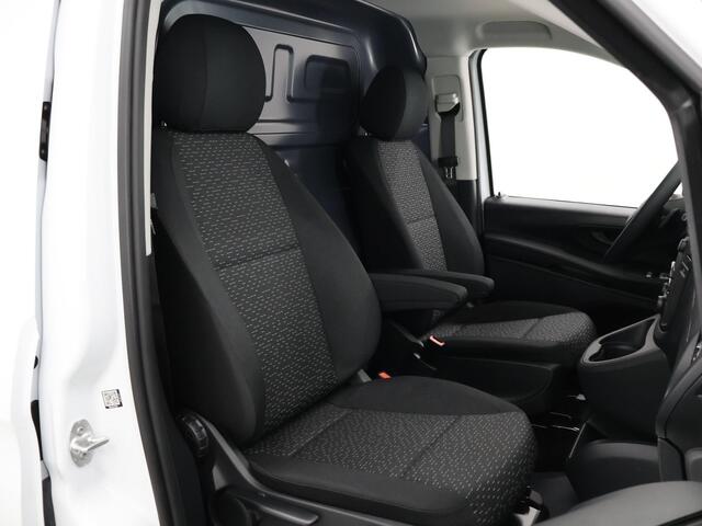 Mercedes-Benz VITO eVito Bestelwagen 66 kWh L3 | Stoelverwarming | Navigatie | Airco | Cruise Control | LED-Koplampen | Achterdeuren |