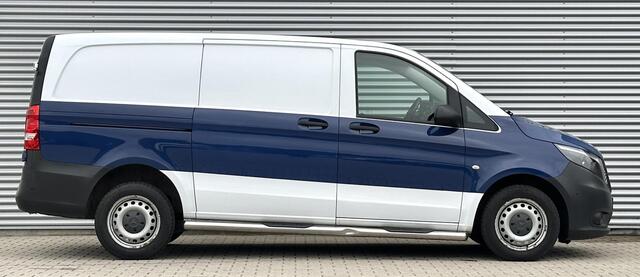 Mercedes-Benz VITO 111 CDI Lang Airco Trekhaak in supermooie goede staat. TOPBUS