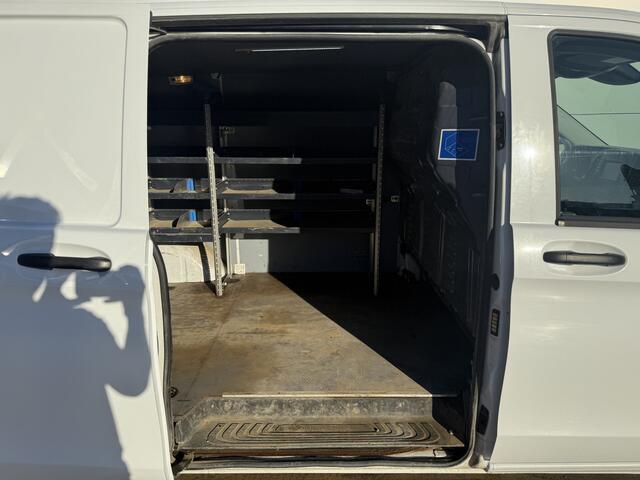 Mercedes-Benz VITO 114 2.1 CDI Automaat L2H1 Climate Control Cruise Control Camera Trekhaak Stoelverwarming