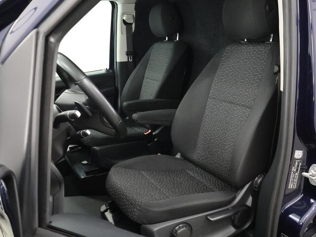Mercedes-Benz VITO 116 CDI | Aut. | L2 Lang | Adaptieve Cruise Control | LED Koplampen | Climate Controle | LM Velgen | Trekhaak | 2-zits | Achterklep | Bluetooth | Parkeercamera | Certified