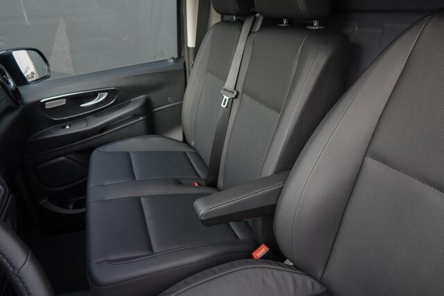 Mercedes-Benz VITO 116Cdi 163Pk 9G-Tronic Aut. | Pro | Extra Lang | Achteruitrijcamera | 2xSchuifdeur | Leder | Trekhaak | Treeplanken | 20''