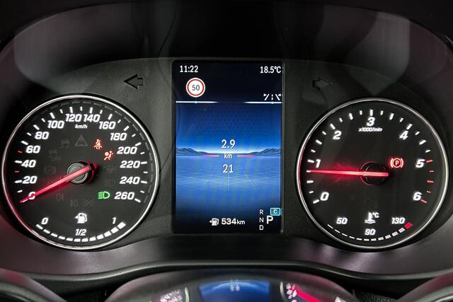 Mercedes-Benz VITO 119 CDI L2 4x4 Automaat | AMG Black Edition | Lederen bekleding | Adaptief cruise control | Camera | Parkeersensoren