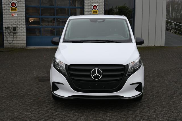 Mercedes-Benz VITO 116 CDI L2 Pro Navigatie en Smartphone integratiepakket, Bumpers in kleur, Etc.