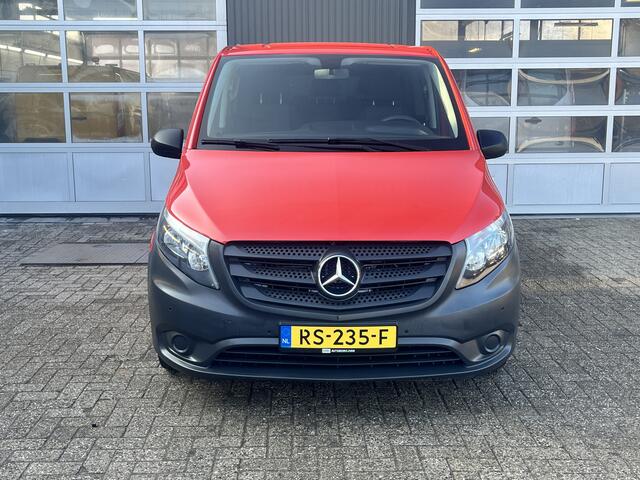 Mercedes-Benz VITO Tourer 114 BlueTEC XL BTW VRIJ!! MARGE 8-Persoons Airco Cruise controle Trekhaak 200kg trekgewicht Euro 6 Taxi Groeps vervoer Personenbus Combi Kombi Tourer