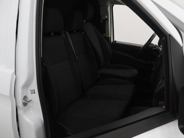 Mercedes-Benz VITO 114 CDI | AUT. | XL L3 | TREKHAAK | ACHTERDEUREN | 3-ZITS | PARKEERCAMERA | SPIEGELPAKKET | CRUISE CONTROL | CERTIFIED