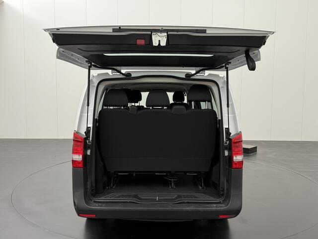 Mercedes-Benz VITO 114CDi Automaat XXL Personenbus | 9-Persoons | 2-2-2-3 Bestoeling | Airco | Cruise | Taxigoedkeuring | Prijs Inclusief ¤ 26.499,--