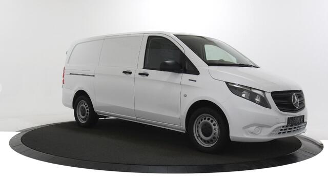 Mercedes-Benz VITO eVito Lang 66 kWh Cruise control / Camera / Navigatie