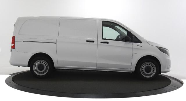 Mercedes-Benz VITO eVito Lang 66 kWh Cruise control / Camera / Navigatie