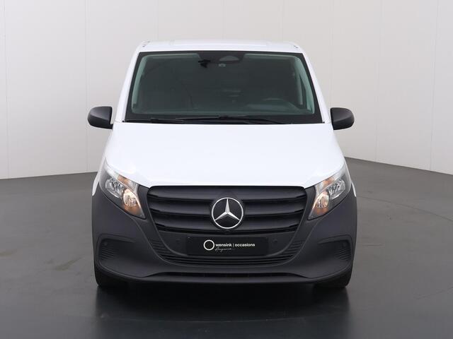 Mercedes-Benz VITO 116 CDI L2 Pro | Navigatie | Digitale Radio | Achteruitrijcamera | Airco | Cruisecontrol | Dodehoekassistent | Comfort Chauffeursstoel | Bijrijdersbank | 2500kg Trekhaak | Certified |