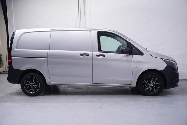Mercedes-Benz VITO 111 CDI Navi, Camera, 2x Schuifdeur, Airco ECC Laadruimte Pakket, PDC V+A, 3-Zits