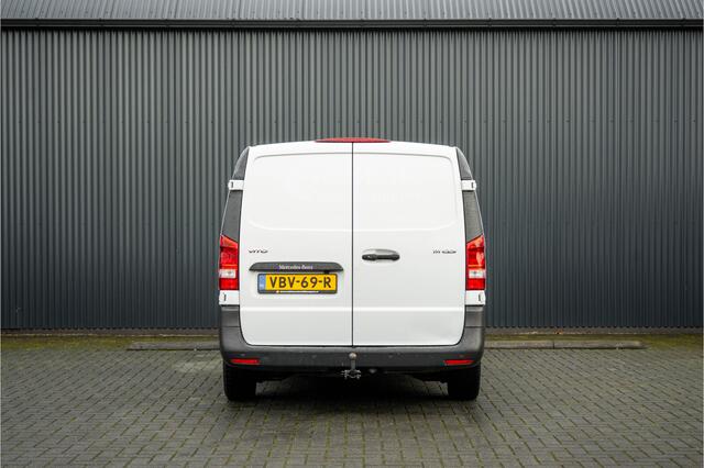 Mercedes-Benz VITO 111 CDI XL L3H1 | 5-Persoons | DC | Camera | Cruise | Airco | Trekhaak