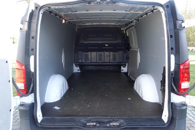 Mercedes-Benz VITO 111 CDI Functional Extra Lang | Trekhaak | Navi | Cruise Control | Camera