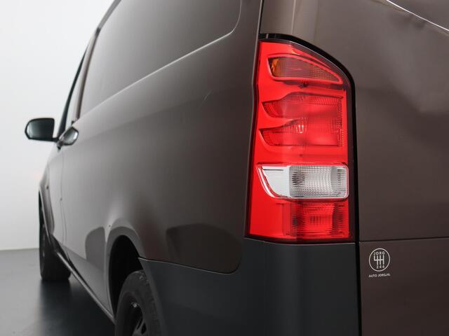 Mercedes-Benz VITO 114 CDI Lang Comfort Mercedes-benz Vito 114 Trekhaak Automaat