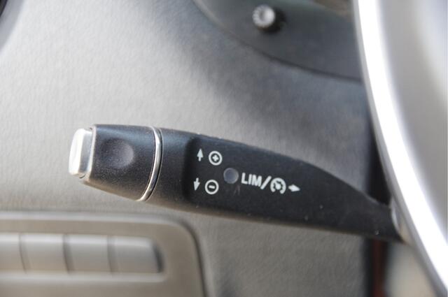 Mercedes-Benz VITO 114 CDI XL L3 AUT. LED, LEDER, TREKHAAK, 18'', AMG GRILLE, CAMERA, NAVI, CRUISE, AIRCO, NL AUTO, NAP