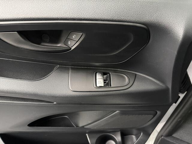 Mercedes-Benz VITO Automaat Personenbus | 9-Persoons | Extra Lang | Prijs incl BTW ¤ 28.737,50 | Airco | Cruise | 2-2-2-3 Stoelopstelling