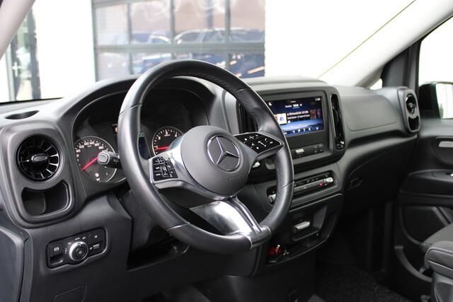 Mercedes-Benz VITO 119 CDI / Aut / Lang / DC / 2x Schuifdeur / Leer / Led / Camera / Vol Opties / NIEUWSTAAT