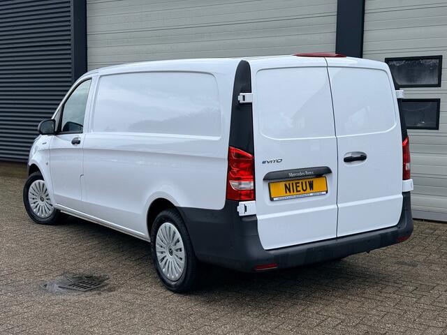 Mercedes-Benz VITO eVito 112 66 kWh AC+DC Snelladen SoH 97,4 % L2 Lang - Apple Carplay - Betimmerd