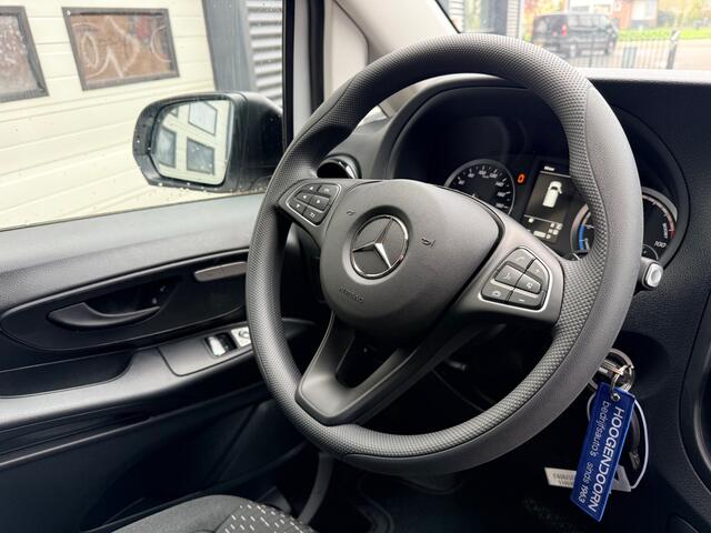 Mercedes-Benz VITO eVito 112 66 kWh AC+DC Snelladen SoH 97,6 % L2 Lang - Apple Carplay - Betimmerd