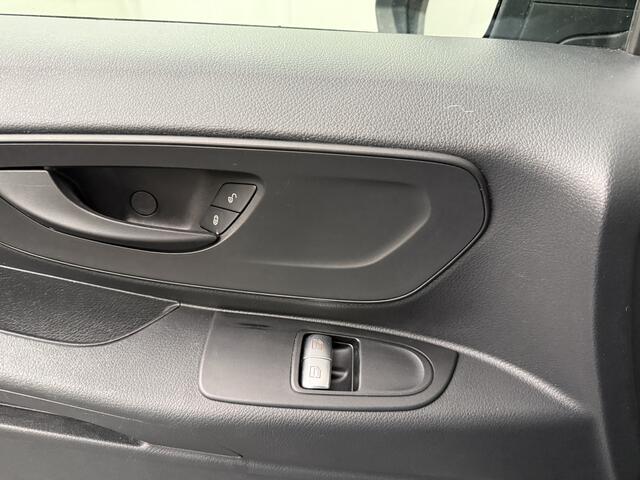 Mercedes-Benz VITO Extra Lang Kombi | 9-Persoons | Euro 6 | ¤ 19239,-- incl btw | Multimedia | Camera | 2-2-2-3 Stoelopstelling | Airco