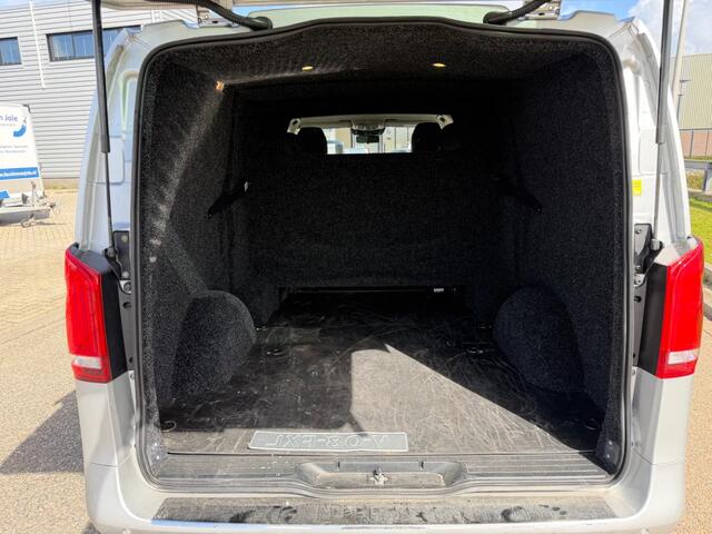 Mercedes-Benz VITO 114CDI L2H1 Dubbelcabine Automaat Airco Navi Cruisecontrol XENON/LED