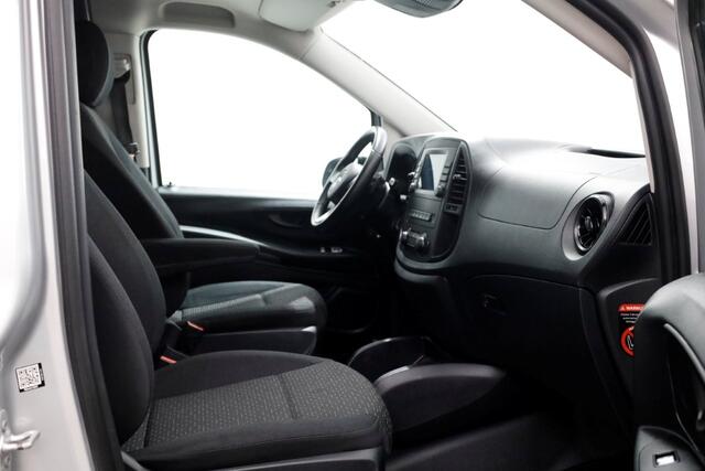 Mercedes-Benz VITO 114 CDI 136pk Compact 9G Automaat 2x Schuifdeur/LED/Camera/Inrichting 11-2022