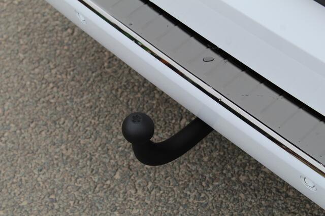 Mercedes-Benz VITO 116 CDI 163Pk Automaat | LED | Leder | Trekhaak