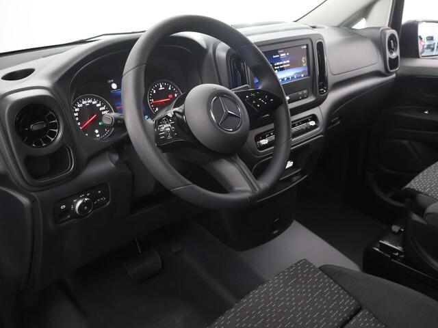 Mercedes-Benz VITO Bestelwagen 114 CDI L2 PRO | Achteruitrijcamera | Climate Control | Trekgewicht 2500 kg | Bumper en stootlijsten carrosseriekleur |