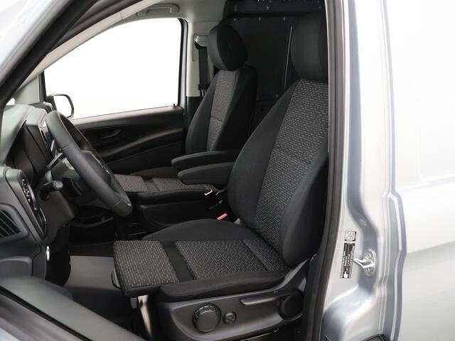 Mercedes-Benz VITO Beslwagen 114 CDI L2 Pro | Achteruitrijcamera | Climate Control | 2-zits | Luxe Stoelen | Cruise Control | Airco |