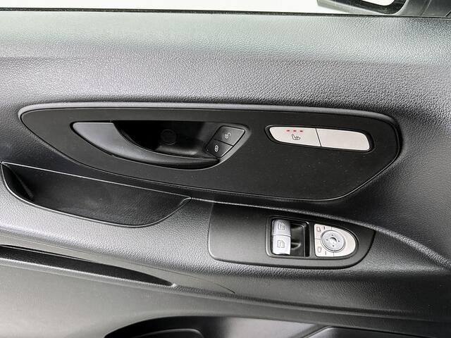Mercedes-Benz VITO eVito Lang 41 kWh Camera Stoelverwarming Laadvloer Carplay
