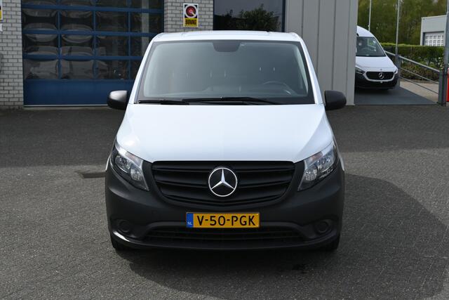 Mercedes-Benz VITO 114 CDI L2 Distronic, Navigatie met camera, Trekhaak 2500 kg