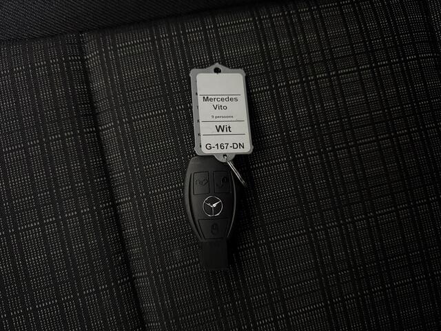 Mercedes-Benz VITO Automaat Personenbus | 9-Persoons | Extra Lang | Prijs incl BTW ¤ 29.950,-- | Airco | Cruise | 2-2-2-3 Stoelopstelling