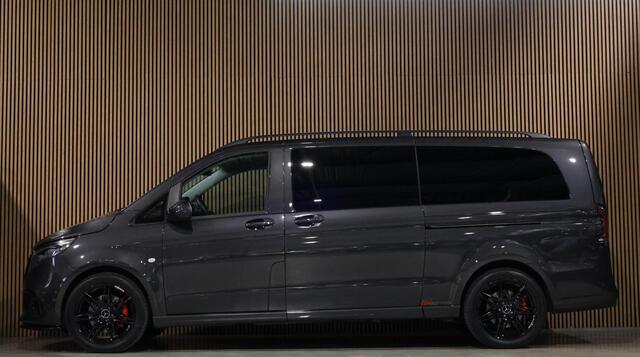 Mercedes-Benz VITO 119 CDI 4-Matic DC L3 XL | AMG | L+R Schuifdeur | Dubbel cabine | Navigatie | CarPlay | Camera | Lederen bekleding | Stoelverwarming | 2500 kg trekgewicht | Trekhaak | 4x4 | Multibeam Led | PDC V+A