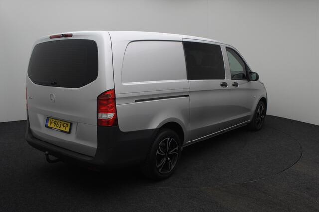 Mercedes-Benz VITO 111 CDI Lang Dubbel Cabine 2017 | Achteruitrij Camera | Trekhaak | Carplay | Isofix | Carplay | Elektrische Spiegel Verstelling | Nationale Autopas