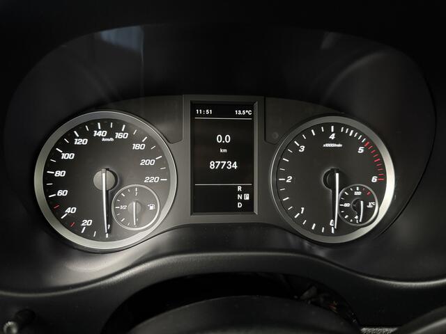 Mercedes-Benz VITO 114CDI Automaat Lang Achterdeuren | 2500Kg Trekhaak | Multimedia | Camera | Airco | Cruise |