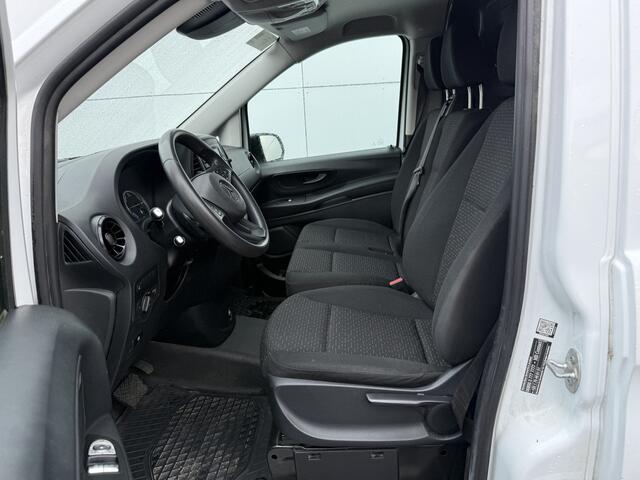Mercedes-Benz VITO eVito 112 eVito 66 kWh L2 286km WLTP 96,7% (SOH) Snelladen Laadkabel Carplay Climate control Cruise control Camera Parkeersensoren voor achter