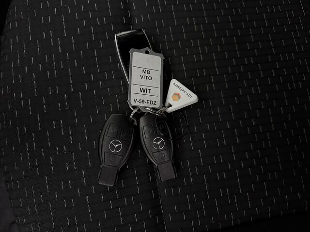 Mercedes-Benz VITO 119CDI Automaat XL Dubbele Cabine | Led | Standverwarming | Trekhaak | Navigatie | Camera | Airco | cruise