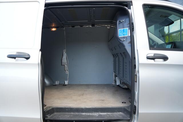 Mercedes-Benz VITO 116 CDI Extra Lang - Trekhaak - LED - Camera - Airco - Betimmering - Stoelverwarming - PDC - Rijklaar