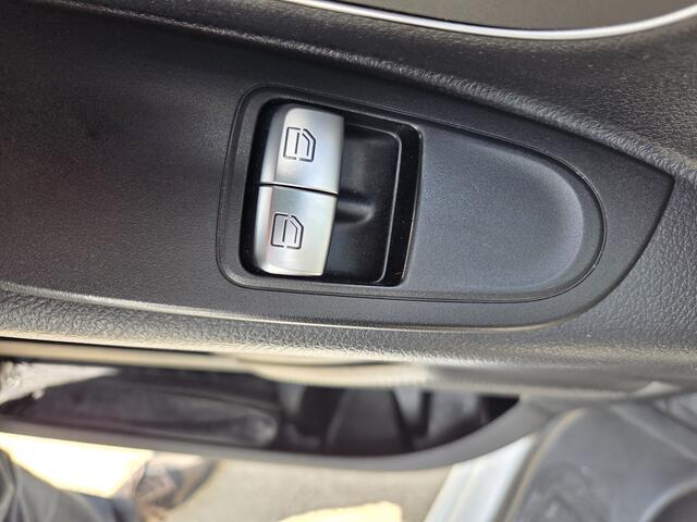 Mercedes-Benz VITO 114 CDI AUTOMAAT L3 KOELWAGEN Extra Lang & Airco Achteruitrijcamera Cruise control