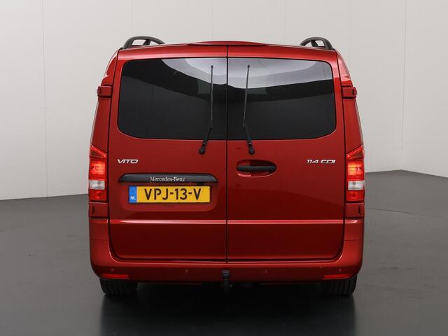 Mercedes-Benz VITO 114 CDI | L2 | AUTOMAAT | DUBBEL CABINE | LUCHTVERING ACHTERAS | LED | CAMERA | PARKEERSENSOREN | NAVIGATIE | CRUISE CONTROL | CLIMATE CONTROL | ACHTERDEUREN | METALLIC | KUNSTLEDER ZWART | CERTIFIED
