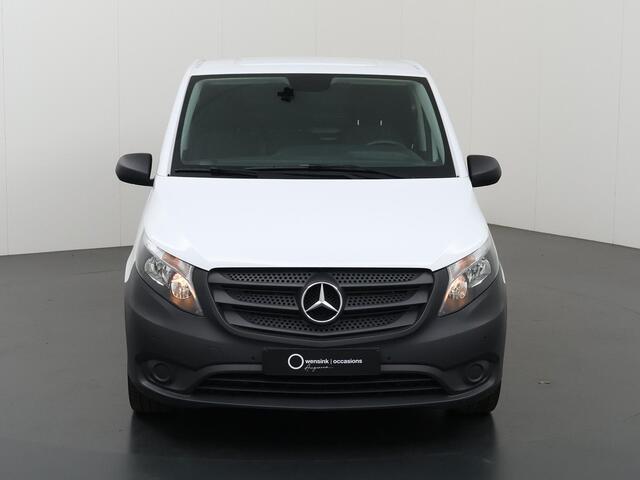 Mercedes-Benz VITO 116 CDI | Aut. | Lang L2 | Navigatie | Parkeercamera | 3-zits | Trekhaak | Airco | Certified