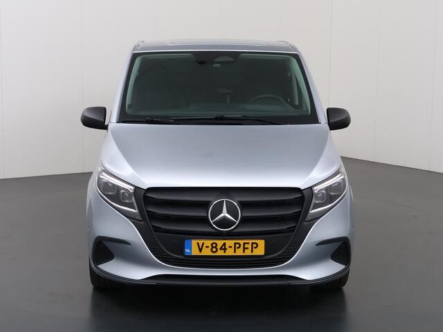Mercedes-Benz VITO 116 CDI | AUT. | L2 | PRO | ACHTERUITRIJCAMERA | TREKHAAK | CARPLAY | ANDROID AUTO | 2500 KG AHW | METALLIC | CERTIFIED