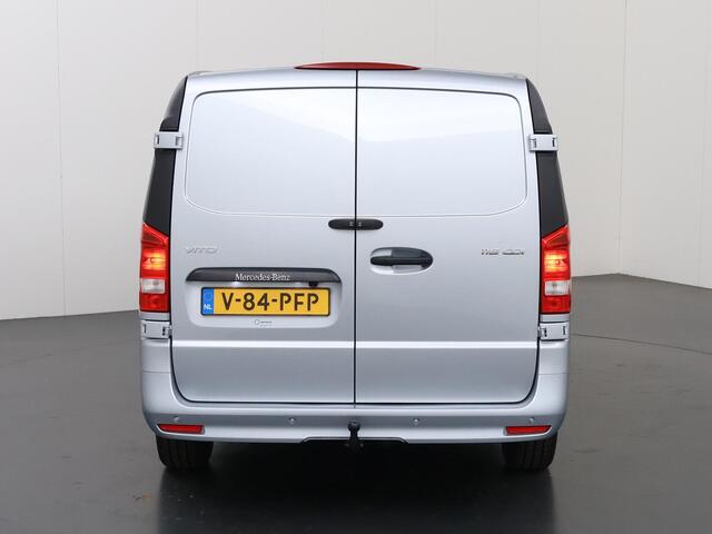 Mercedes-Benz VITO 116 CDI | AUT. | L2 | PRO | ACHTERUITRIJCAMERA | TREKHAAK | CARPLAY | ANDROID AUTO | 2500 KG AHW | METALLIC | CERTIFIED