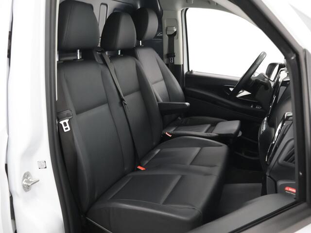 Mercedes-Benz VITO 116 CDI | AUT. | XL L3 | SELECT | NAVIGATIE | ACHTERUITRIJCAMERA | 2500 KG TREKHAAK | KUNSTLEDEREN BEKLEDING | ACHTERDEUREN | CRUISE CONTROL | AIRCO | 3-ZITS | SMARTPHONE INTEGRATIE PAKKET | CERTIFIED